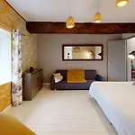 Feriehus La Clef Decamp Tanzanie 20pers Jacuzzi, Billard Baby, 30min Le Luot