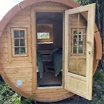 La Clef Decamp Tanzanie 20pers Jacuzzi, Billard Baby, 30min *