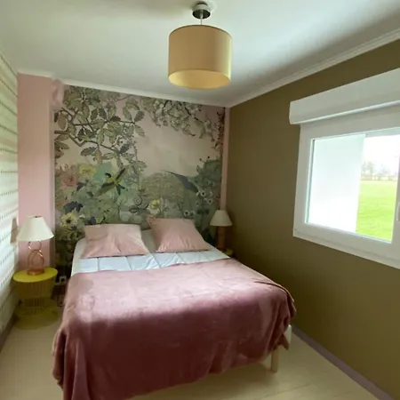 Tanzanie 20pers Jacuzzi, Billard Baby, 30min