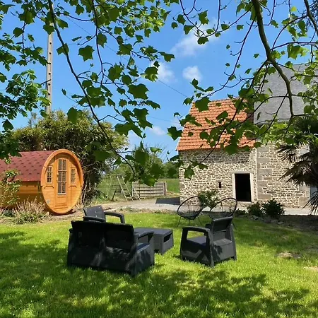 Villa Tanzanie 20pers Jacuzzi, Billard Baby, 30min Le Luot