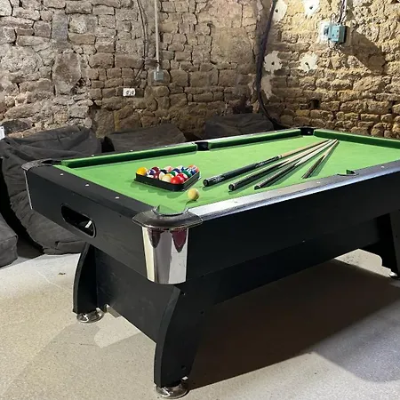 Tanzanie 20pers Jacuzzi, Billard Baby, 30min