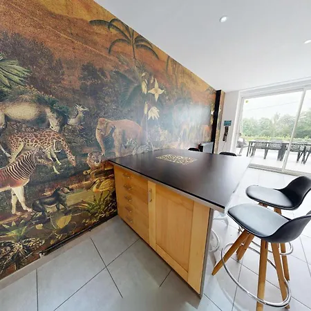 بيت للعطل Tanzanie 20pers Jacuzzi, Billard Baby, 30min *