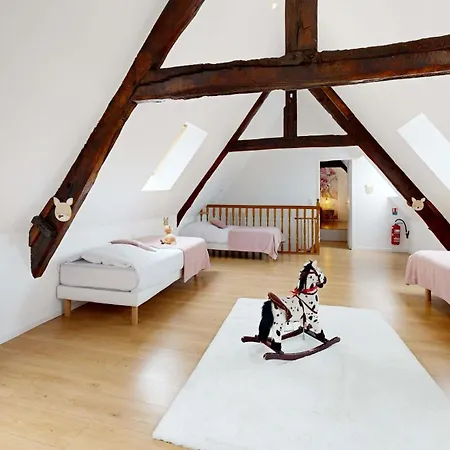 Tanzanie 20pers Jacuzzi, Billard Baby, 30min بيت للعطل *