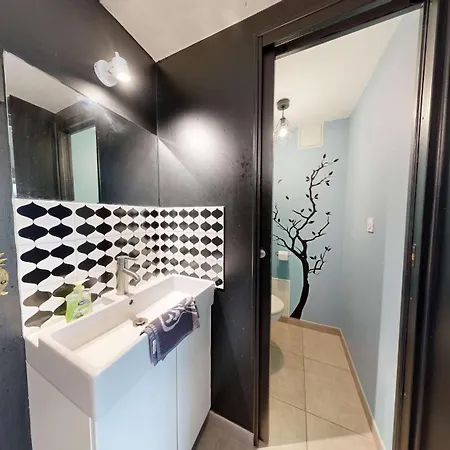 Tanzanie 20pers Jacuzzi, Billard Baby, 30min بيت للعطل *