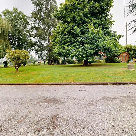 Tanzanie 20pers Jacuzzi, Billard Baby, 30min بيت للعطل