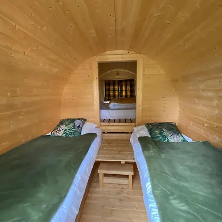 La Clef Decamp Tanzanie 20pers Jacuzzi, Billard Baby, 30min * Le Luot