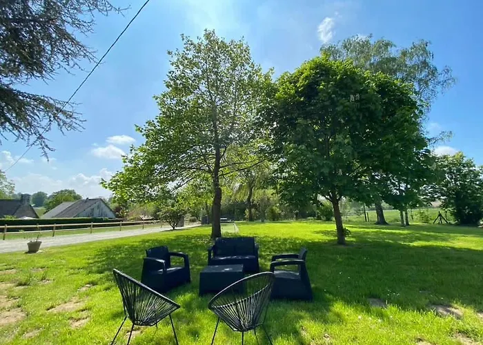 בית נופש La Clef Decamp Tanzanie 20pers Jacuzzi, Billard Baby, 30min Le Luot