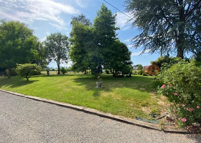 La Clef Decamp Tanzanie 20pers Jacuzzi, Billard Baby, 30min Le Luot