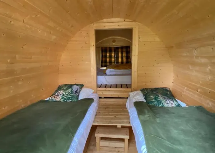 La Clef Decamp Tanzanie 20pers Jacuzzi, Billard Baby, 30min * Le Luot